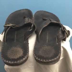 John Varvatos size 11 leather sandals